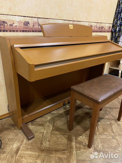 Цифровое пианино Yamaha Clavinova clp 240