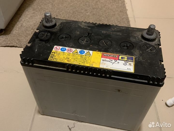 Аккумулятор Hitachi б/у