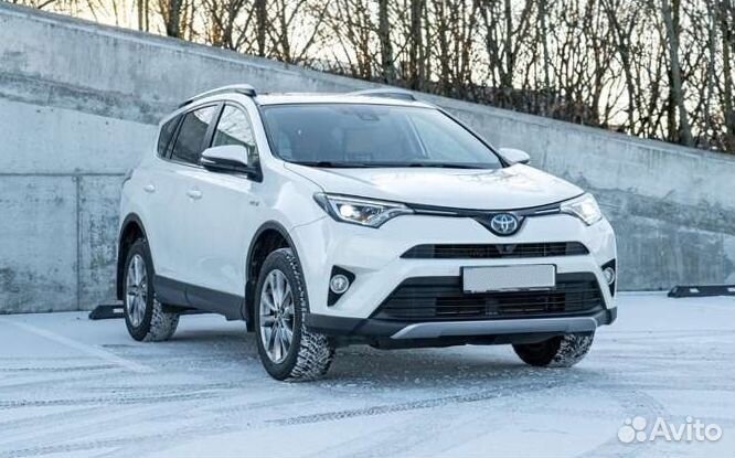 Toyota RAV4 2.5 AT, 2017, 108 000 км