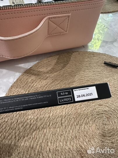 Lic карандаш для бровей (05 Deep brown)