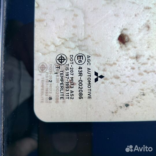 Стекло заднее mitsubishi L200