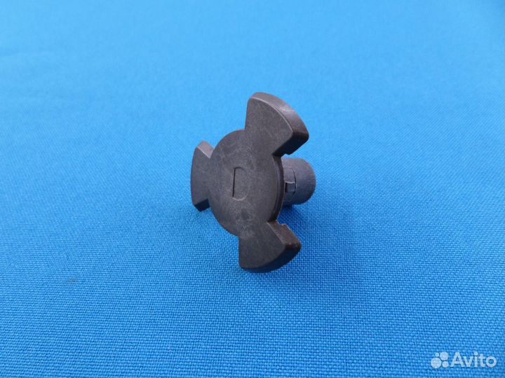 Вращатель тарелки