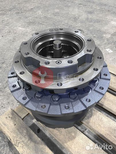 Редуктор хода Hitachi EX120-5