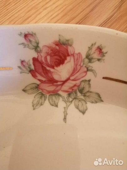 Сервиз фарфоровый столовый. СССР