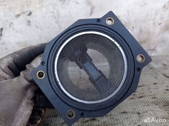 Nissan Расходомер воздуха дмрв