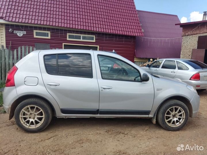 Renault Sandero 1.6 МТ, 2013, 227 000 км