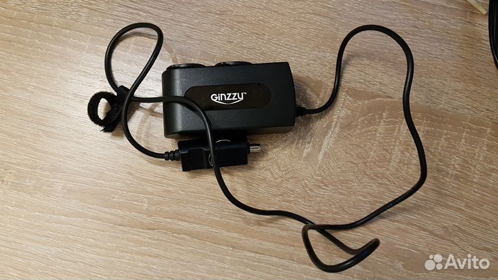 Автомобильное зарядное устройство и разветвитель