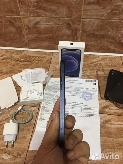 iPhone 12 64GB M-RU/A