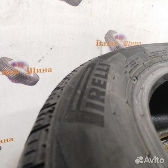 Pirelli Ice Zero FR 205/55 R16