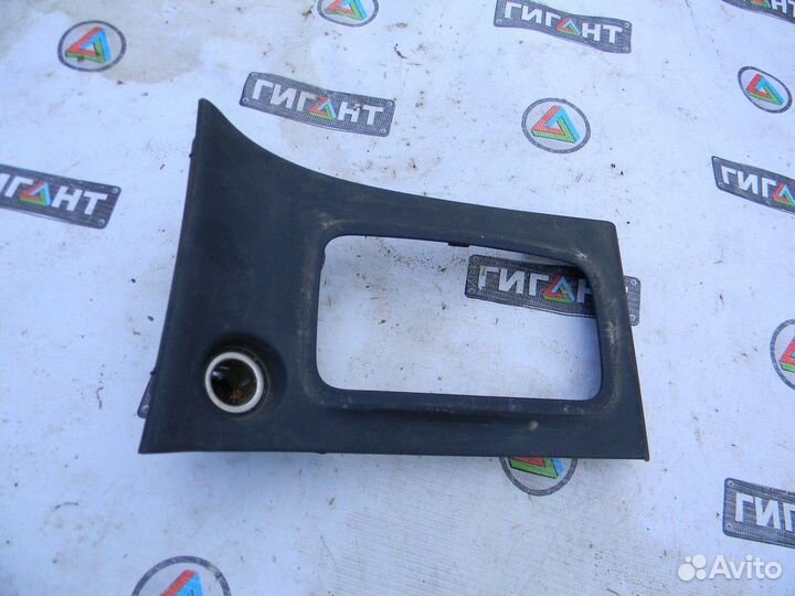 Накладка (кузов внутри) Corolla E12 2001-2006