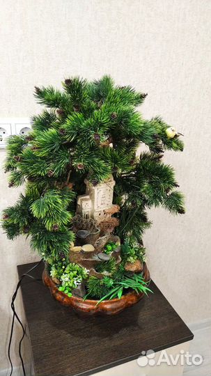 Декоративный фонтан с подсветкой