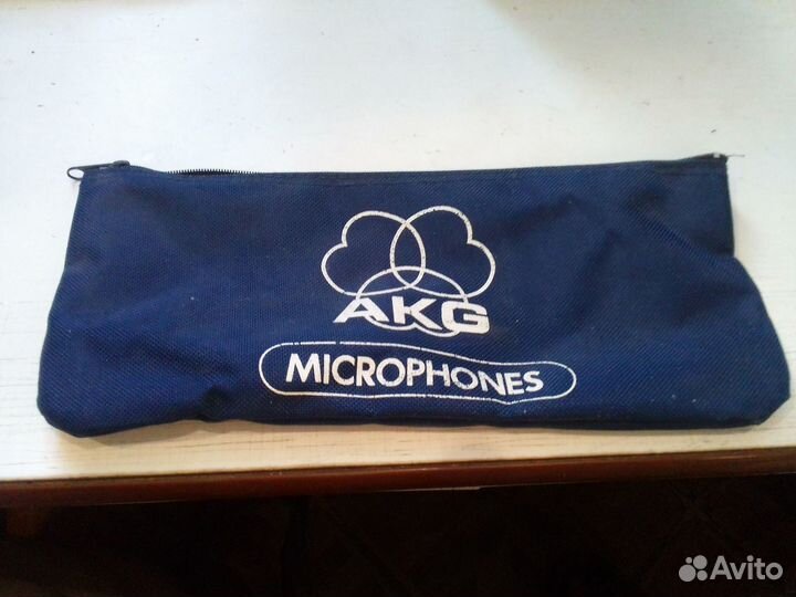 Микрофоны AKG D770 и Philips SBC MD110