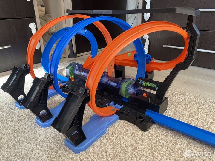 Hot wheels Экшн Автотрек винтовое столкновение