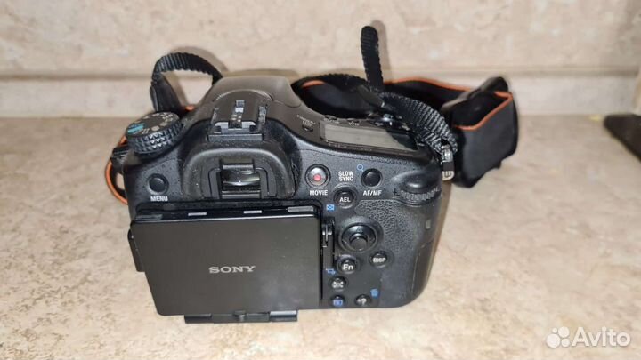 Зеркальный фотоаппарат sony A77
