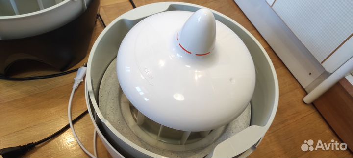 Увлажнитель воздуха Boneco Air-O-Swiss E2441