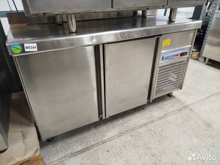 Холодильный стол