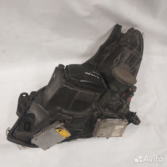 Фара правая Opel Astra H Ксенон Адаптив