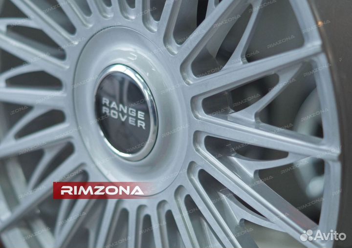 Кованые диски R22 на Range Rover Evoque