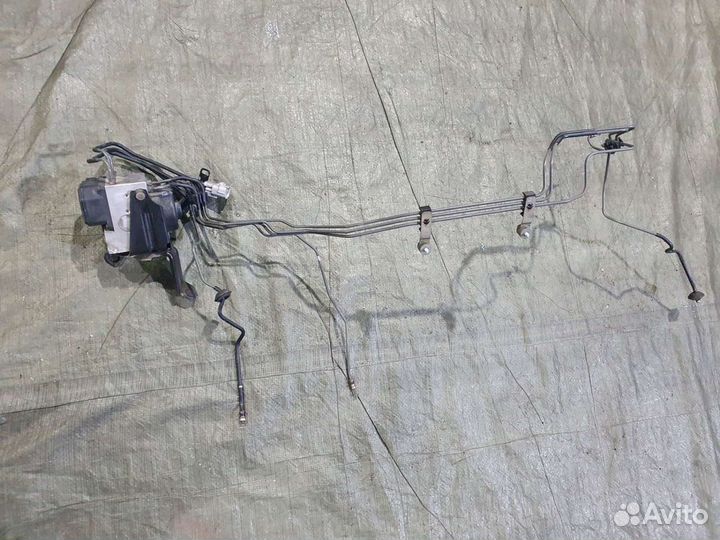 Блок abs с трубками jzx105 gx105 Mark2 Chaser