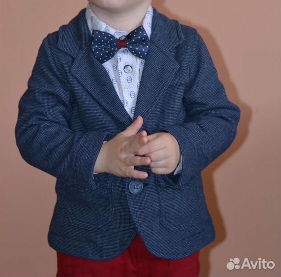 Пиджак с рубашкой на мальчика