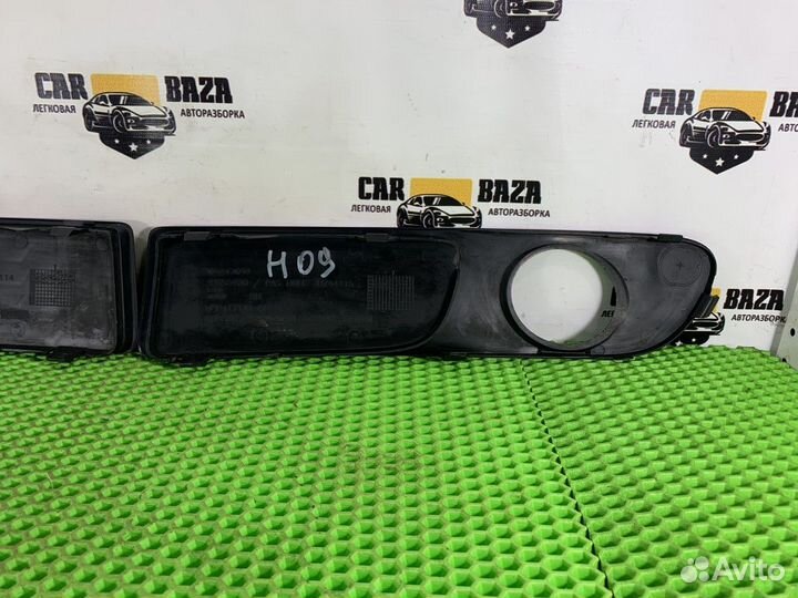 Решетка в бампер (комплект) L/R Volvo S80