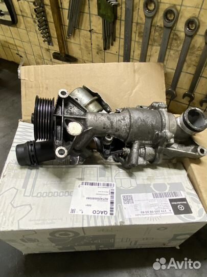Водяная помпа mercedes w204 2013г двс 274
