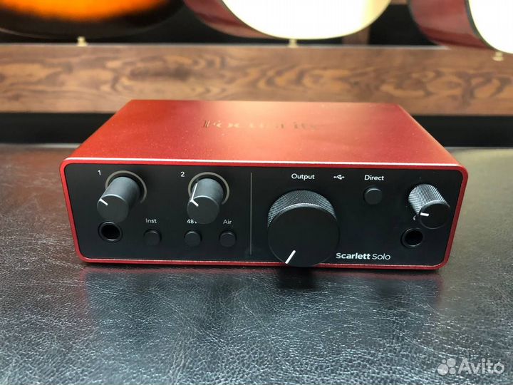 Звуковая карта Focusrite Scarlett Solo 4th GEN