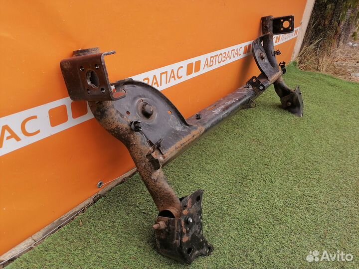 Балка задняя Renault Logan 1 Логан Sandero 1