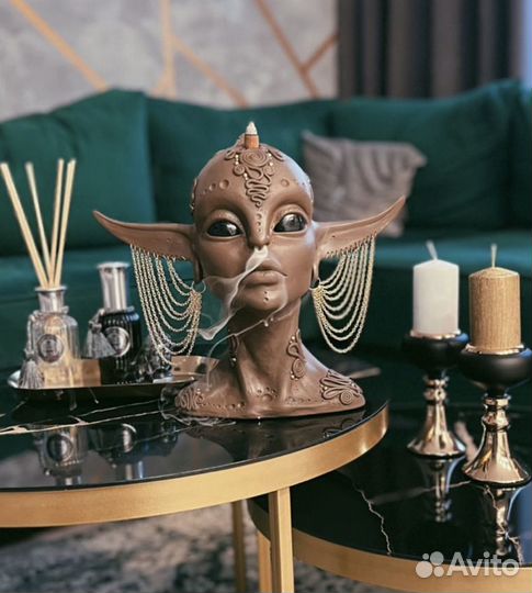 Гипсовая богиня/статуэтка