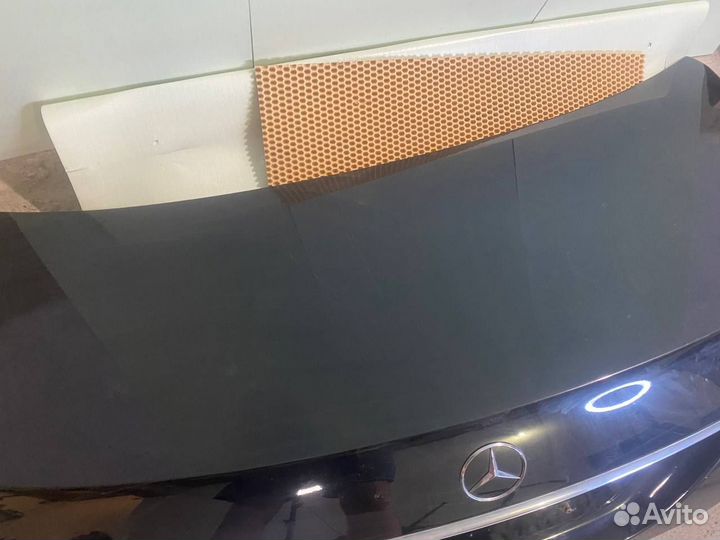Крышка багажника Mercedes S W221