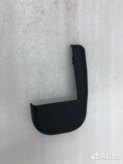 Накладка салазки сиденья Toyota Corolla E150/E151