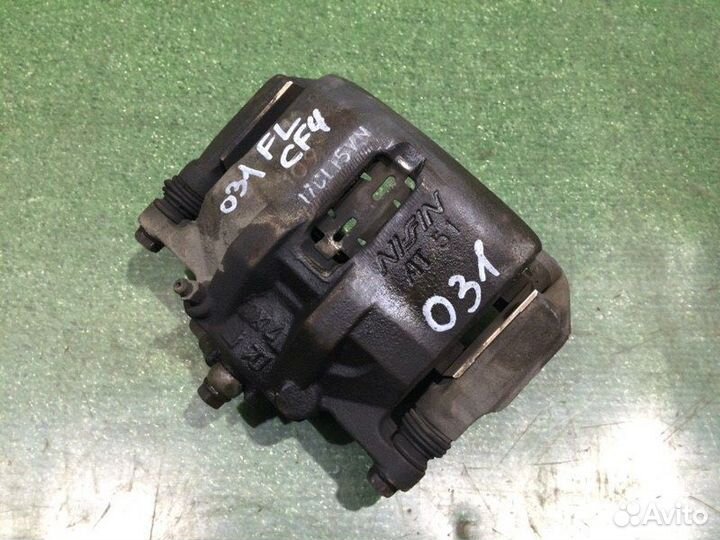 Суппорт тормозной передний левый Honda Accord CF4