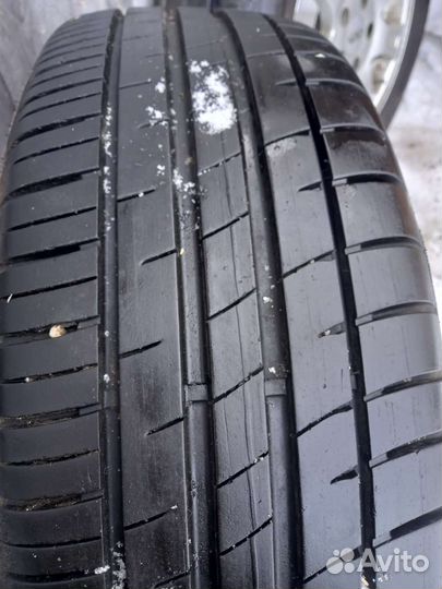 CrossLeader DH08 215/65 R16