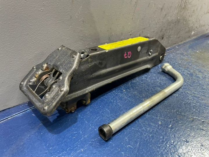 Домкрат Audi Q7 4L