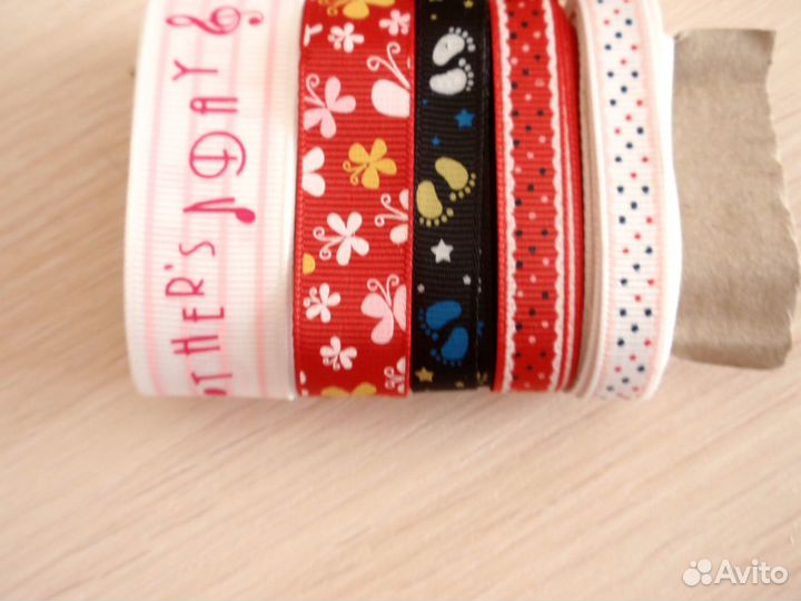 Кружево и лента корсажная