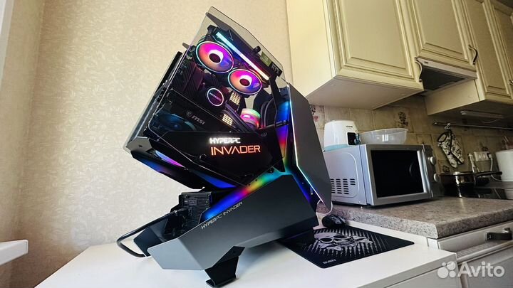 Ировой Компьютер от HyperPC