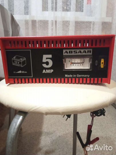 Зарядное устройство