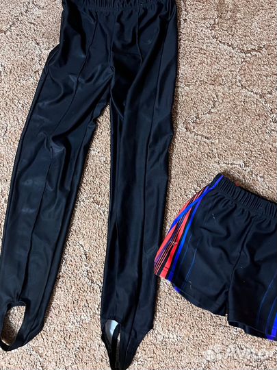 Черная форма для спортивной гимнастики