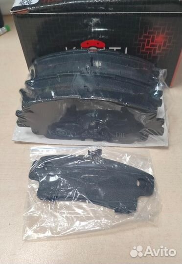 Колодки тормозные передние к-кт toyota camry V70