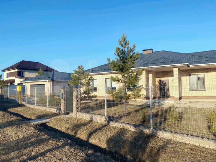 Дом 177 м² на участке 30 сот.