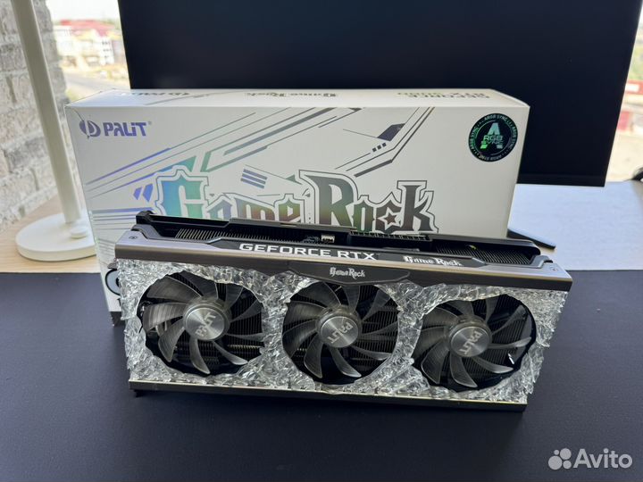 Rtx 3080 10gb Palit GameRock OC