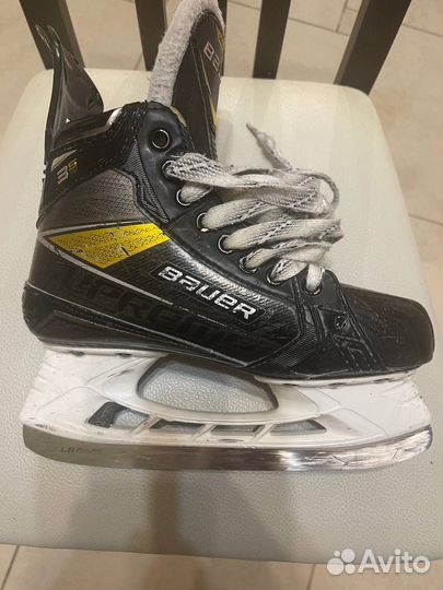 Хоккейные коньки bauer