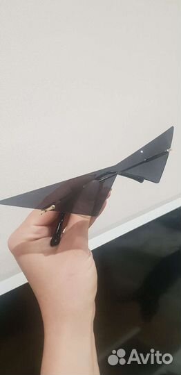 Стильные очки. Новые. с чехлом