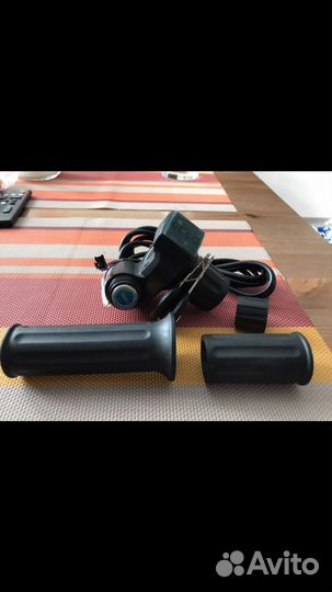 Ручка газа для Электровелосипеда с вольтметром