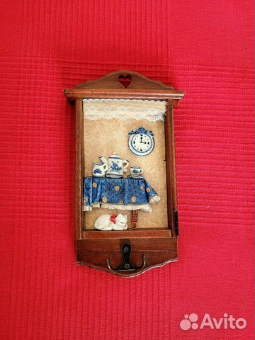 Ключница/вешалка настенная из дерева