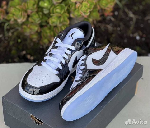 Nike Air Jordan 1 low Black White