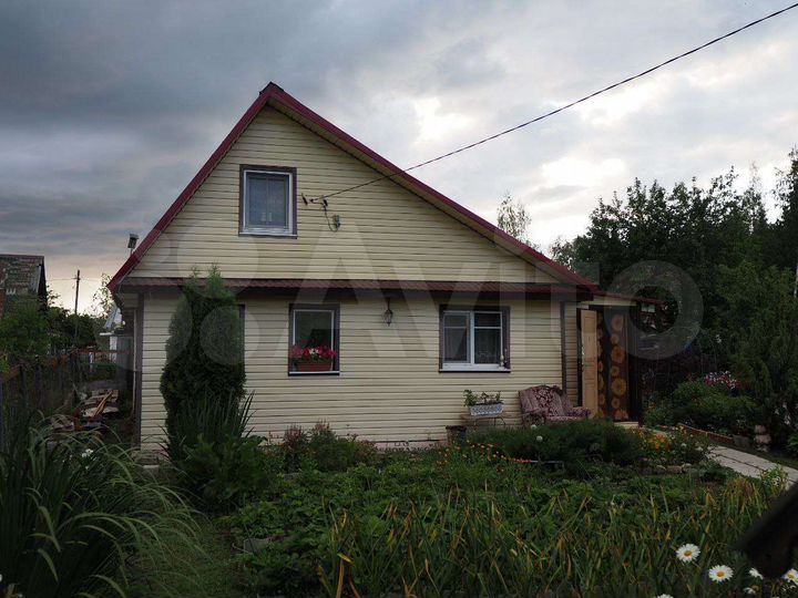 Дом 66 м² на участке 6 сот.