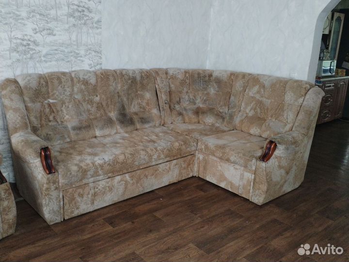 Угловой диван бу