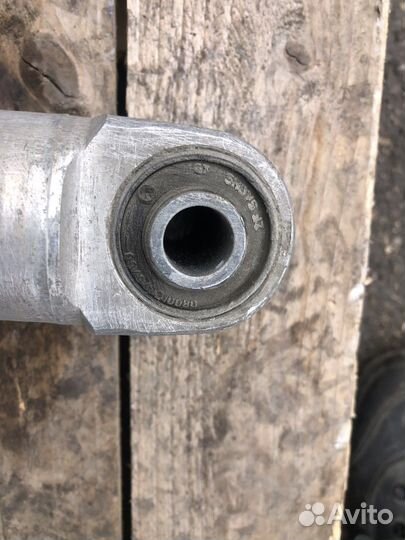 Амортизаторы стоики задние бмв 5 е60 Bmw 5 e60 e39