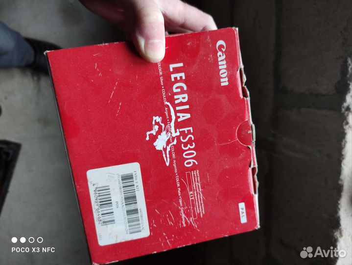 Видеокамера canon legria